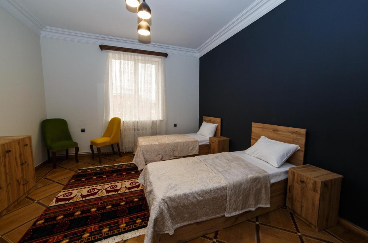 Red Castle Hotel Jerevan Eksteriør billede