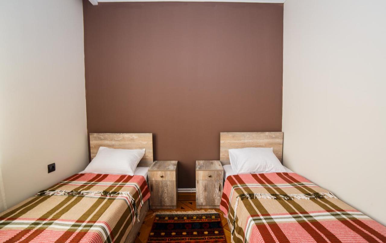 Red Castle Hotel Jerevan Eksteriør billede